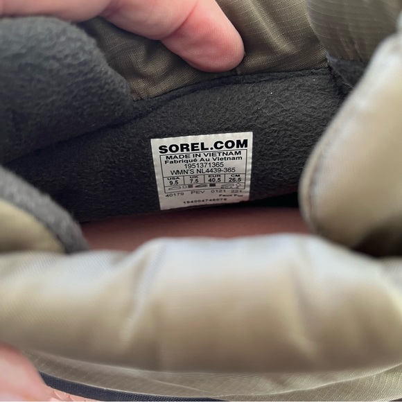 Sorel women out n about puffy 300g waterproof boots - Picture 5 of 6